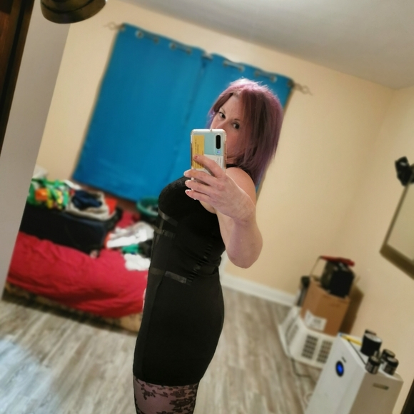 The little black dress - Picture 2 of 5
